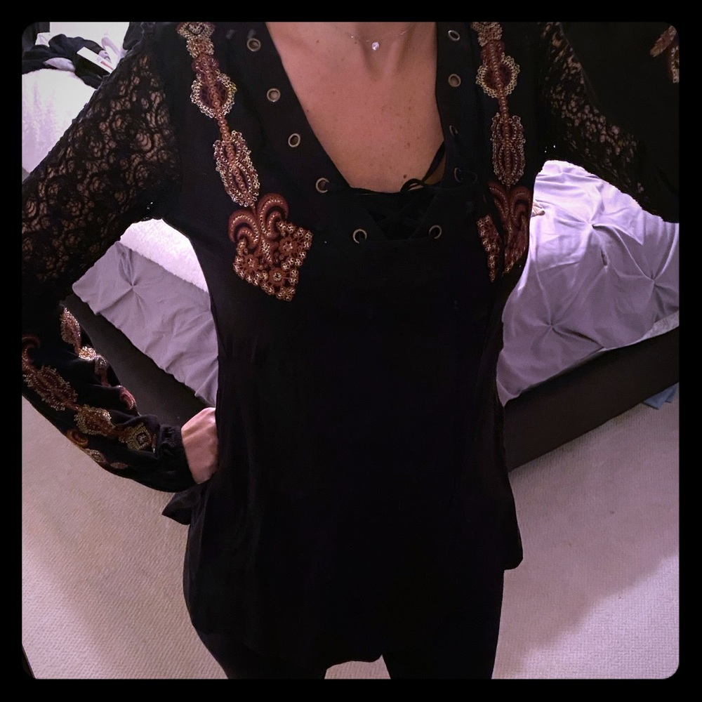 Venus bohemian top